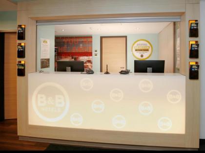 B&B Hotel Berlin-Dreilinden - image 15