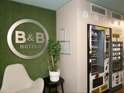 B&B Hotel Berlin-Dreilinden - image 17