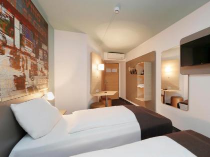 B&B Hotel Berlin-Dreilinden - image 22