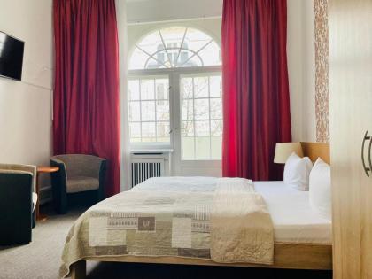 Hotel Castell am Kurfurstendamm - image 20