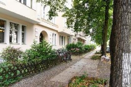 Spacious loft Apartment in Berlin Willmersdorf