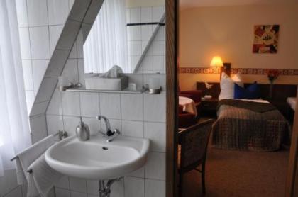 Hotel 4 Hufen - image 22