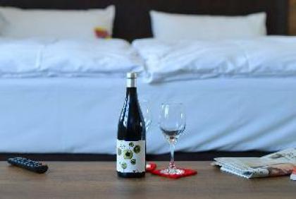 Motel Plus Schonefeld - image 11