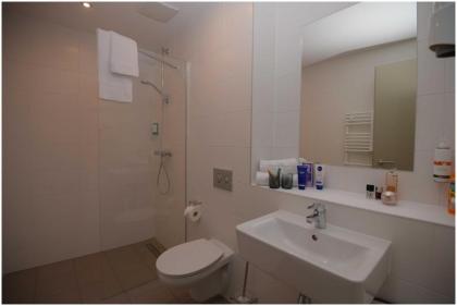 Motel Plus Schonefeld - image 3