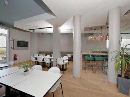 B&B Hotel Berlin-Airport - image 17