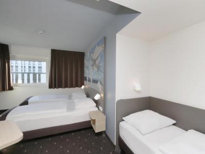 B&B Hotel Berlin-Airport - image 22