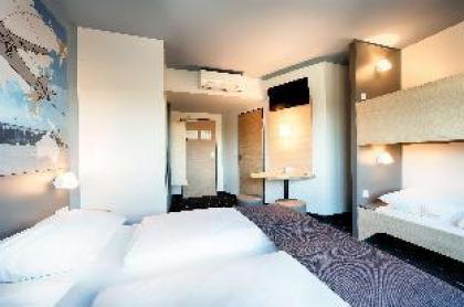B&B Hotel Berlin-Airport - image 23