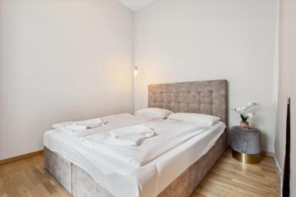 Modern and new designer flat in Charlottenburg - image 3
