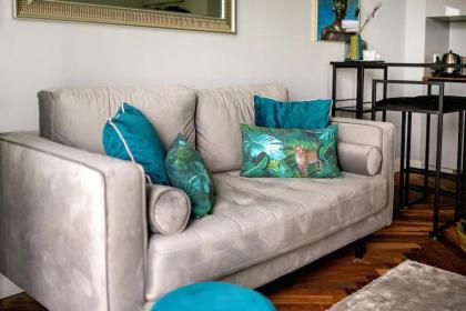 Exclusive designer flat in Charlottenburg Apartment in top location - image 20