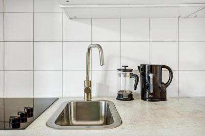 Beautiful 1 Bedroom apartment in Charlottenburg - image 18