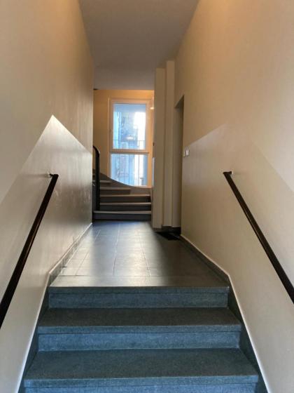 Cozy flat near Ku'damm with free parking - image 23