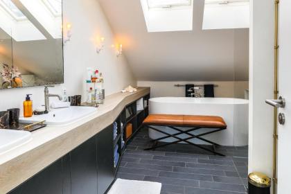 Alte Schönhauser Penthouse - image 22