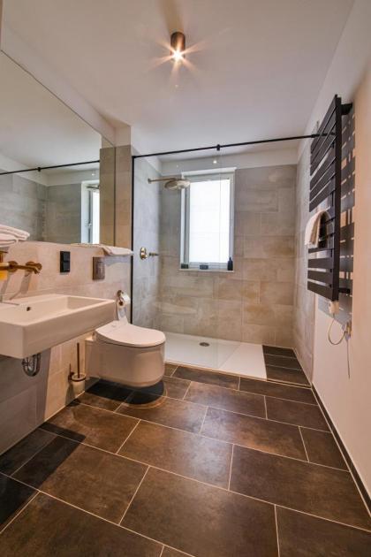 AERONAUT Suites in Clayalle 18 Serviced Apartments Powered by Pearl1 - image 18
