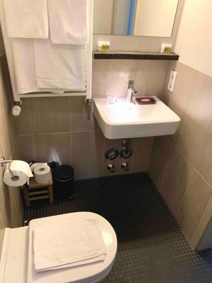 Apartmently - Cozy Studios in the Heart of Friedrichshain - image 23