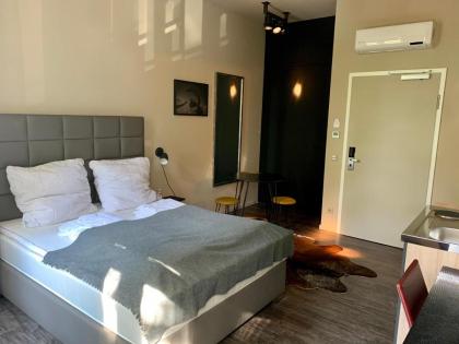 Apartmently - Cozy Studios in the Heart of Friedrichshain - image 3
