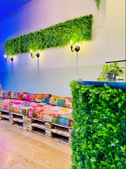Alex Hotel