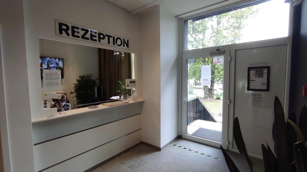 NEOHOSTEL Berlin - image 3