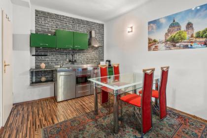Budget Apartment am Fernsehturm - image 5