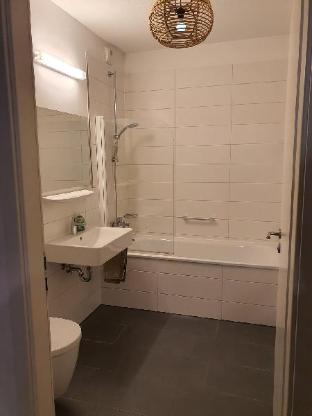 Cozy apartment in city center - image 3