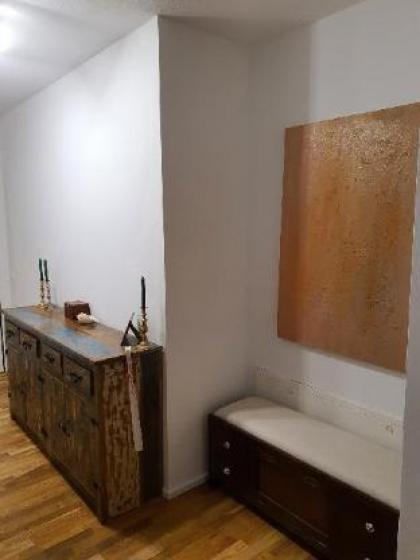 Cozy apartment in city center - image 4