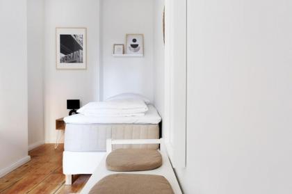 Insider in Berlin in Bergmannkiez - image 22