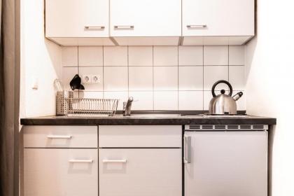 Family-friendly apartment in the center of Berlin - image 12