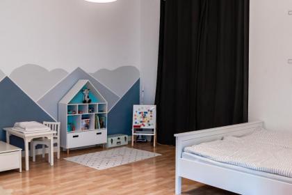 Family-friendly apartment in the center of Berlin - image 13