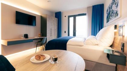 Nena Apartments SPREEblau - image 23