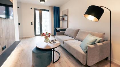 Nena Apartments SPREEblau - image 25