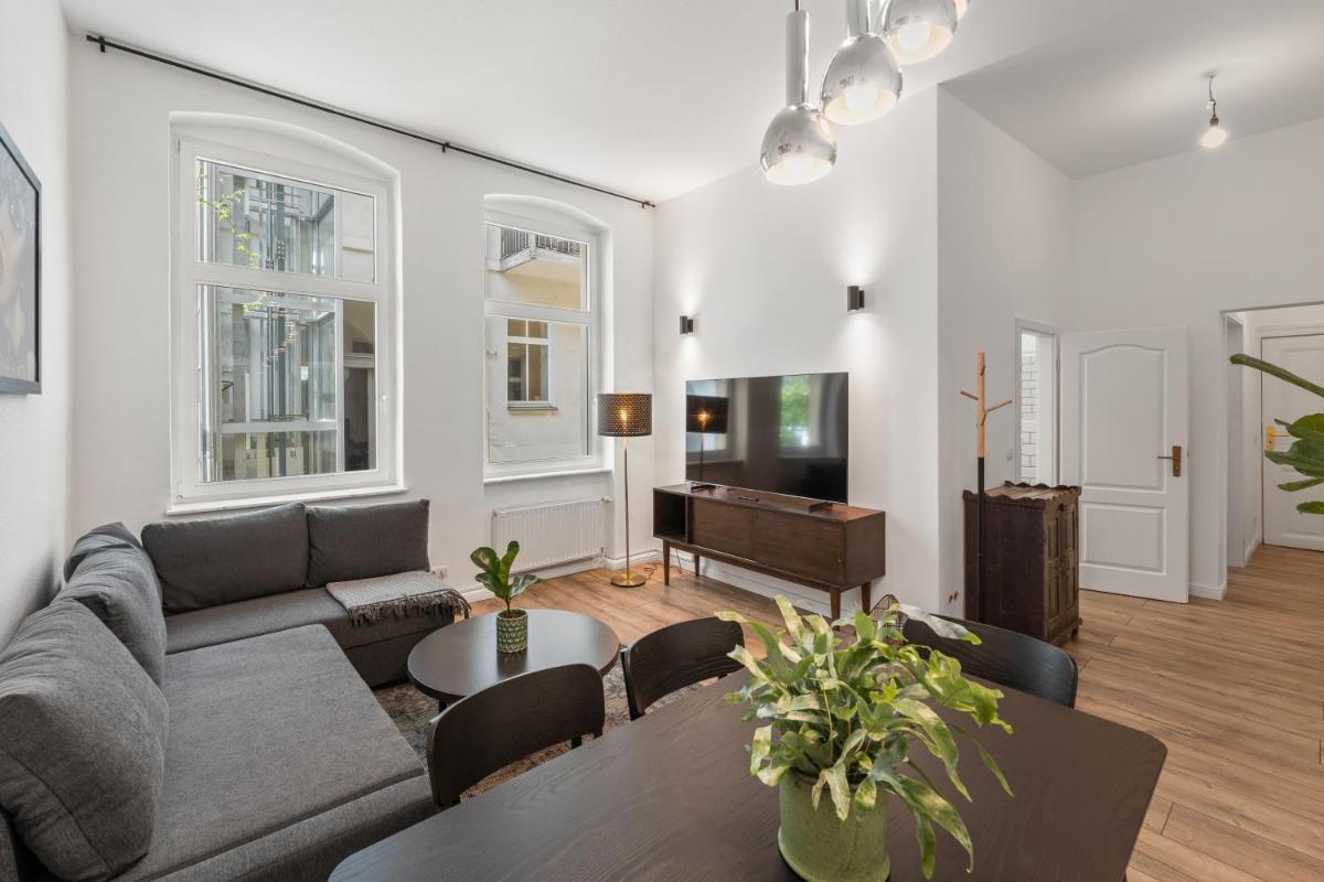 GreatStay - Tieckstr.3 Loft for up to 7 people - main image