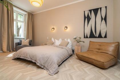 Artsy Berlin Oasis Apartment by Arbio - image 24