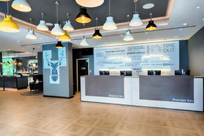 Premier Inn Berlin Airport - image 11