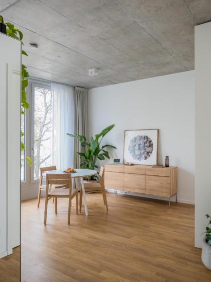 Carlotta Apartments - image 2