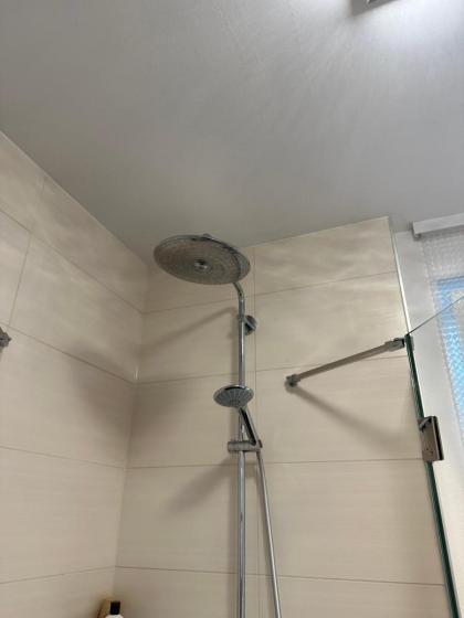 Traumhafte Haushälfte mit Kamin Garten & Whirlpool - image 13