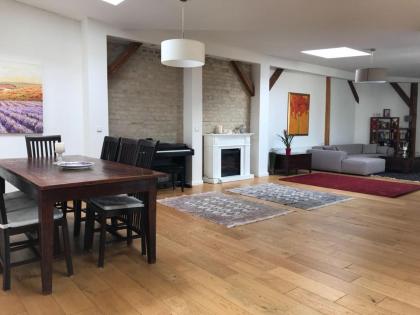 FBApartments - image 11