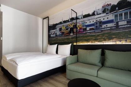 Vienna House Easy by Wyndham Berlin Potsdamer Platz - image 26