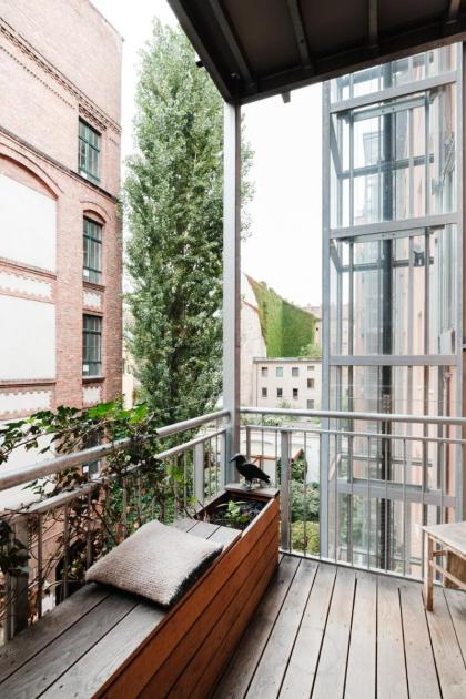 Forster Apartment - image 22