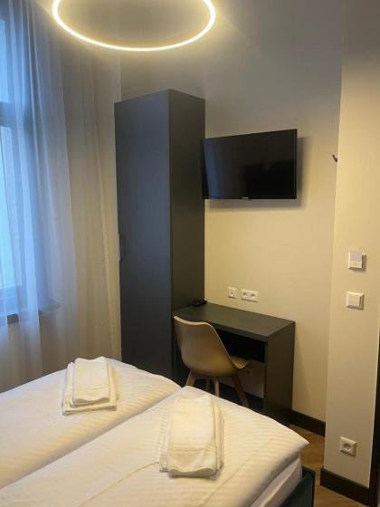 Motel Blue Messe - image 2
